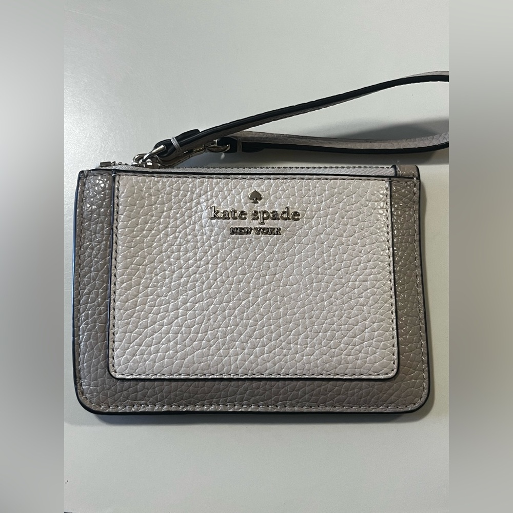 Kate Spade Colorblock Lena Pebbled Leather Wristlet Small CardHolder Cream Taupe - Picture 2 of 10
